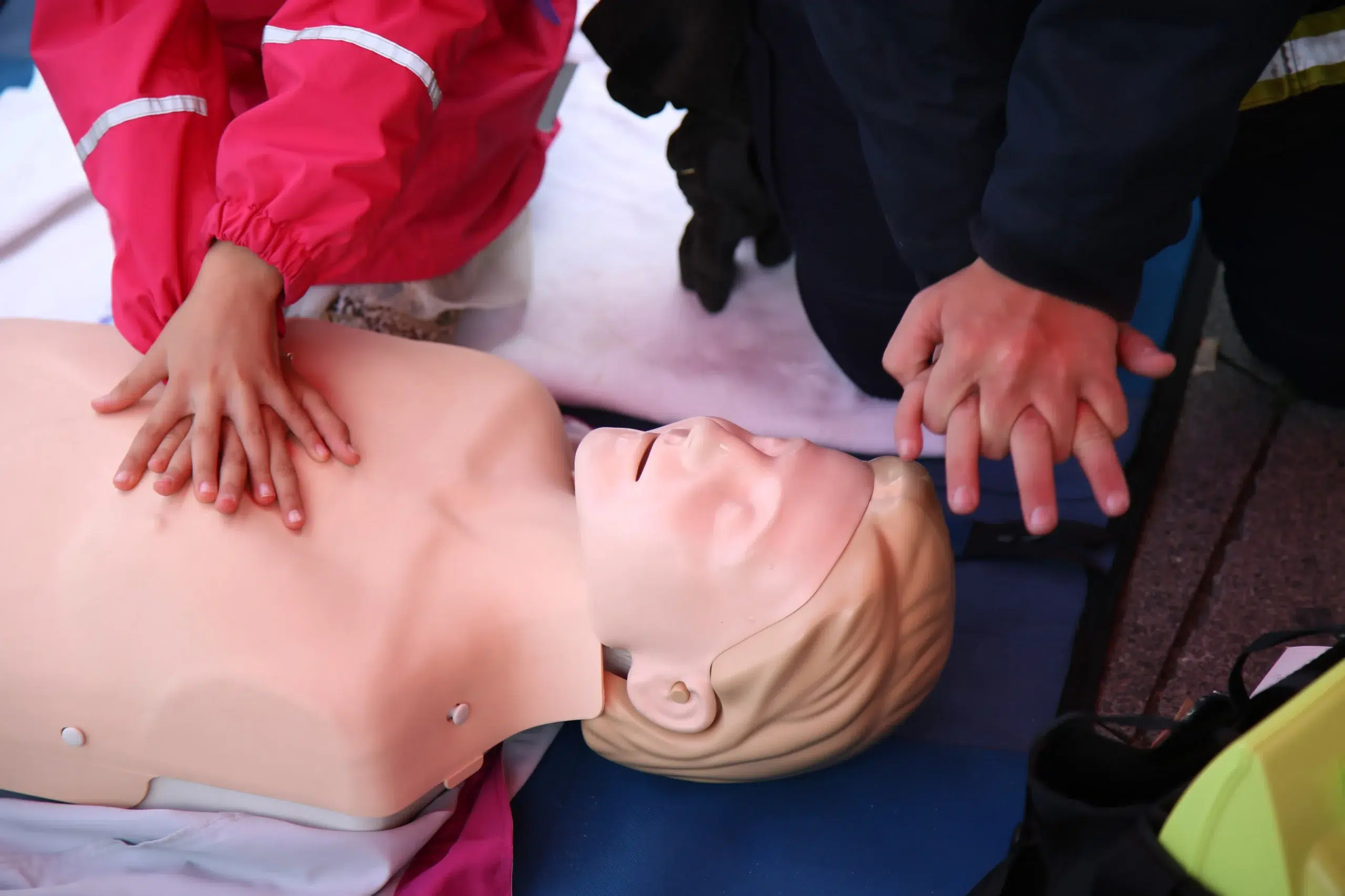 CPR Training for Newark Community Volunteers: Your Guide